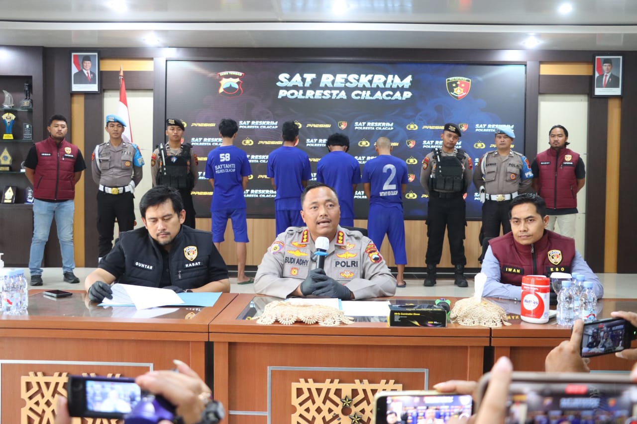 Clasmo: Rasa Cilacap yang Mengalir di Setiap Suapan